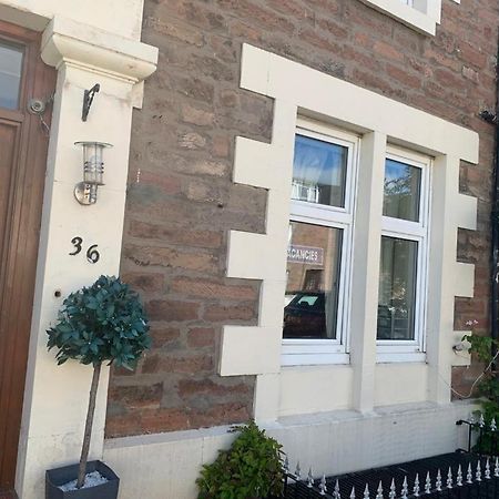 Budget Rooms Inverness Ngoại thất bức ảnh