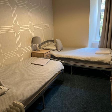 Budget Rooms Inverness Ngoại thất bức ảnh