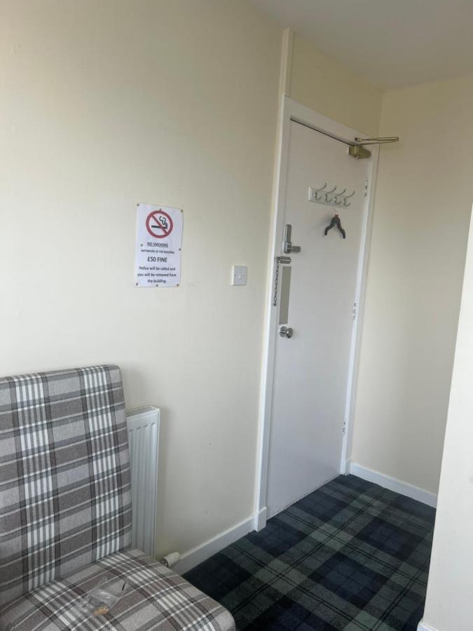 Budget Rooms Inverness Ngoại thất bức ảnh