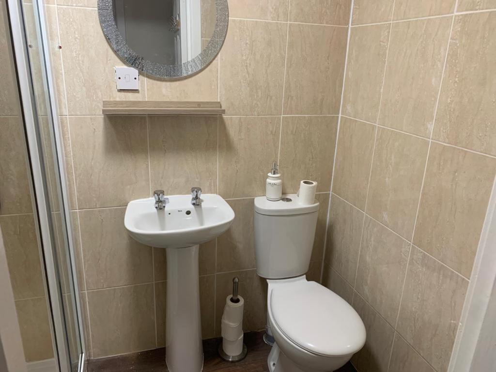 Budget Rooms Inverness Ngoại thất bức ảnh